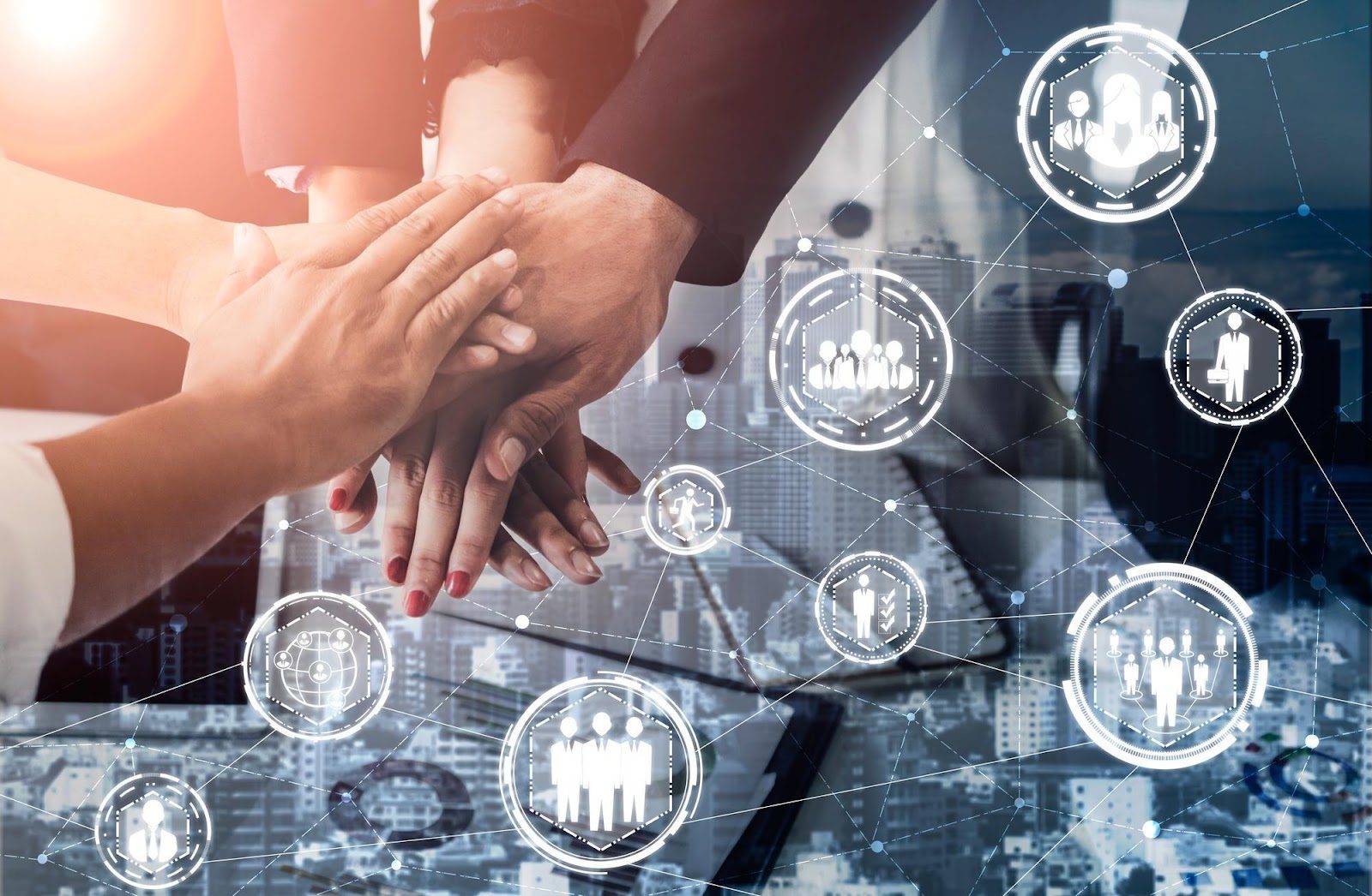 チームで運用改善をまわすイメージ画像