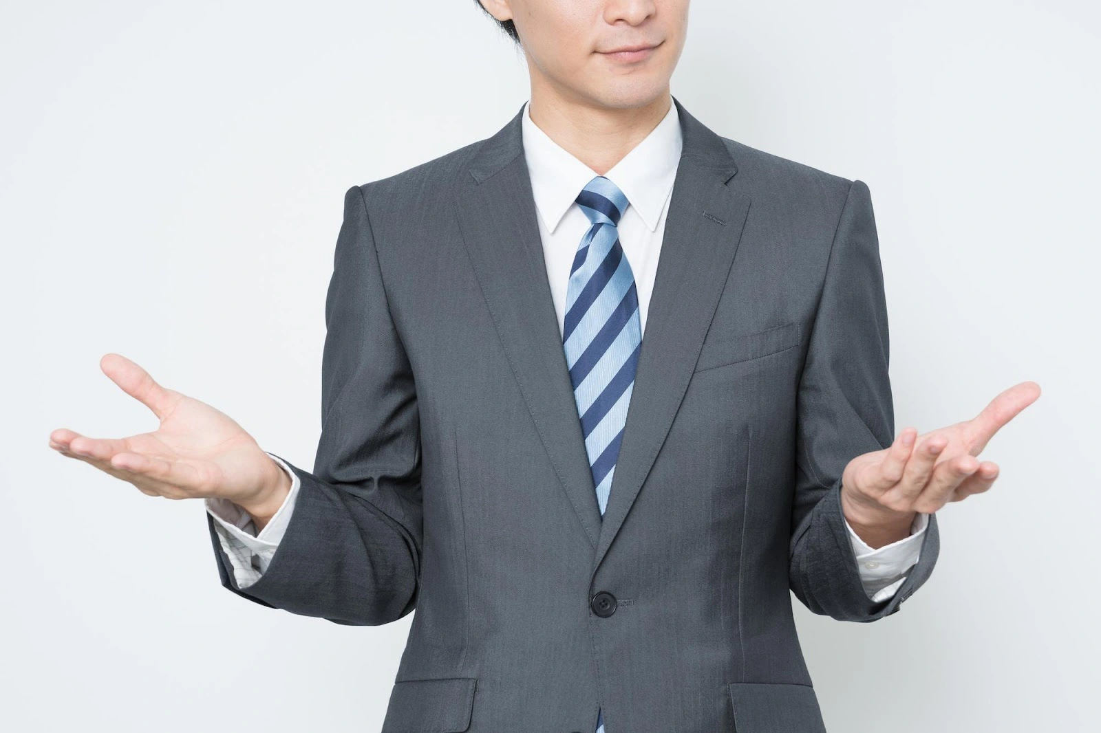 【疑問】のイメージ_手を広げる男性
